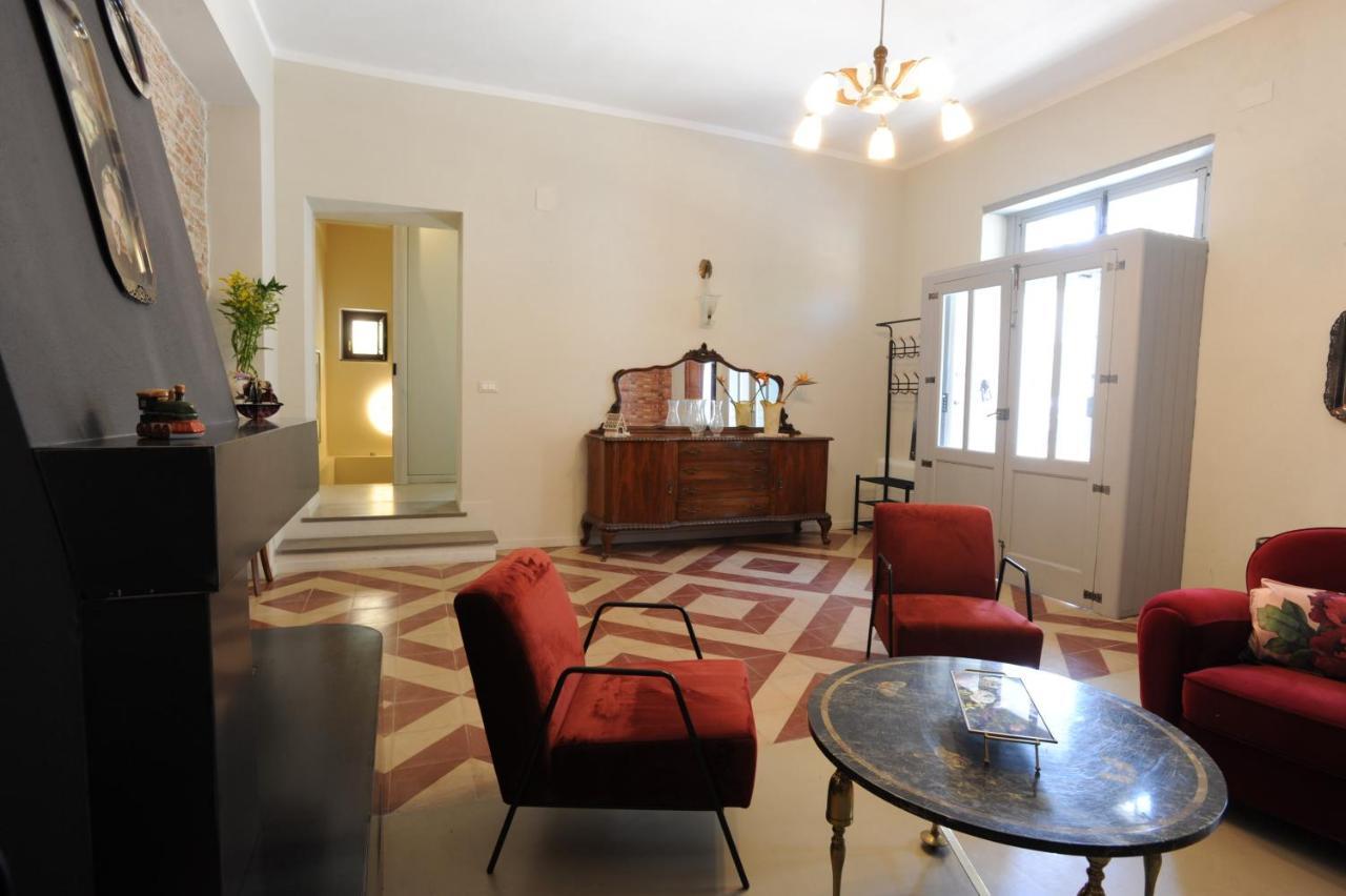 Bed and Breakfast Palazzo Scura Vaccarizzo Albanese Экстерьер фото