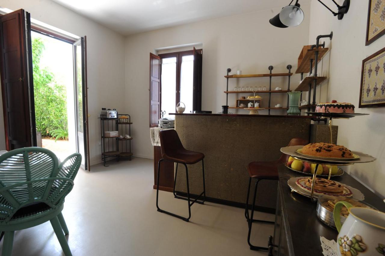 Bed and Breakfast Palazzo Scura Vaccarizzo Albanese Экстерьер фото